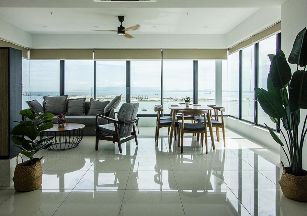 Rumahku Gurney With 270 Degree Sea View George Town Exteriör bild